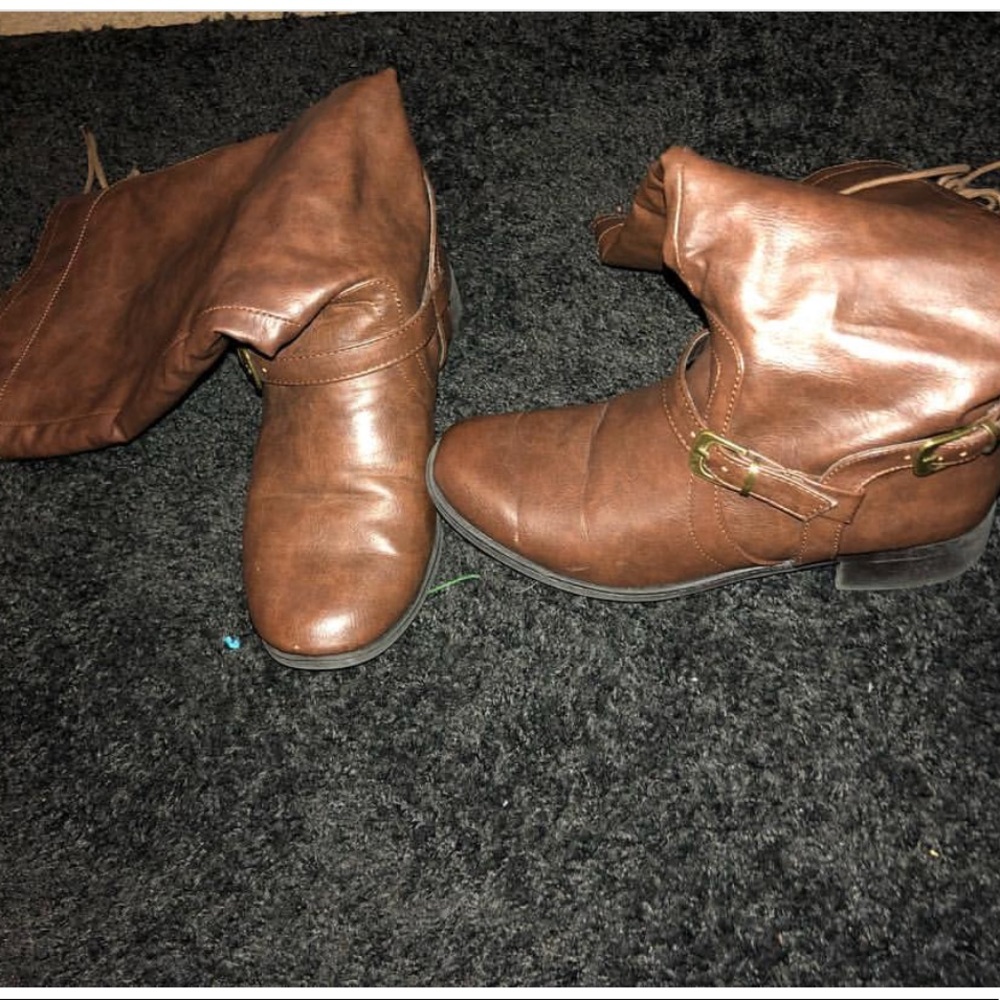 Brown boots